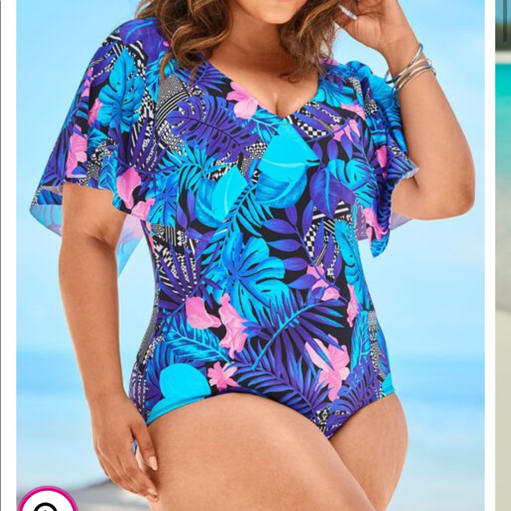 Floral Flutter Sleeve Tummy Control 26W